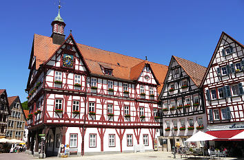 Marktplatz und Rathaus Bad Urach