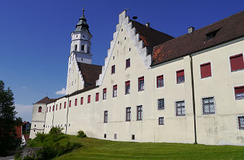 Fuggerschloss Babenhausen mit Kirche St. Andreas