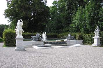 Nördlicher Marmorbrunnen Herrenchiemsee
