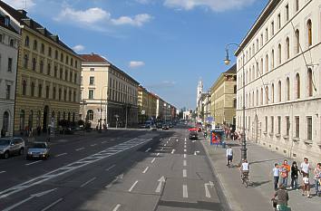 Prachtallee Ludwigstraße München