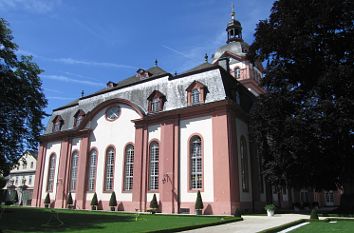 Schlosspark mit Schlosskirche in Weilburg
