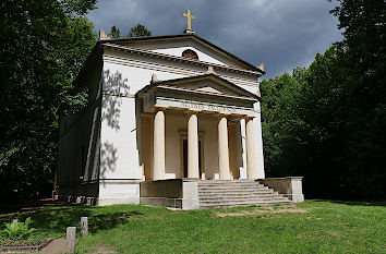 Paulownen Mausoleum Schlosspark Ludwigslust