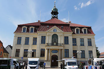 Rathaus Marktplatz Teterow