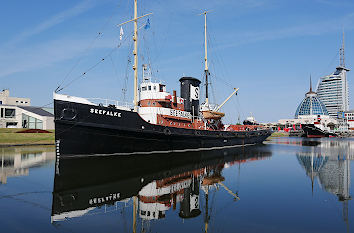 Historisches Schiff im Deutschen Schifffahrtsmuseum in Bremerhaven