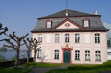 Barockes Kavaliershaus am Schloss Engers