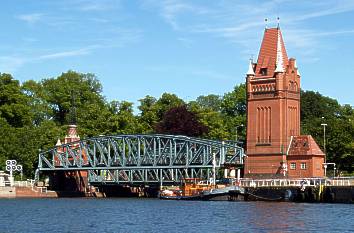 Burgtorbrücke in Lübeck