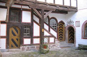 Johanniterburg Kühndorf: Oberer Burghof