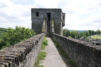 Wehrmauer Ruine Burg Hohenstein
