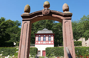 Eingang Abstgarten und Abtshaus Kloster Eberbach