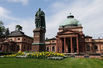 Kaiser-Wilhelms-Bad im Kurpark Bad Homburg